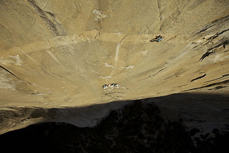 climber alone on the big wall