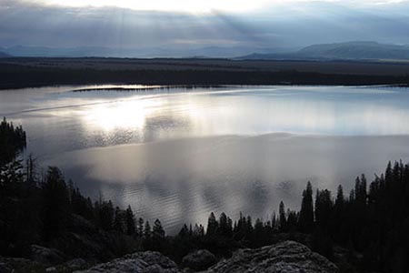 Morning light on Jenny Lake 