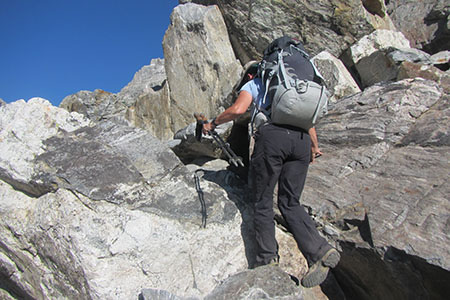 The trail trough the boulderfield