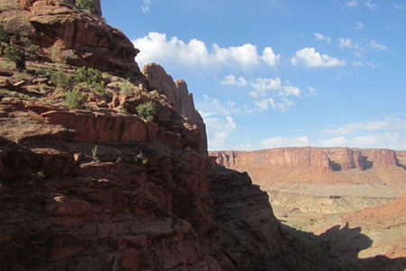 descent from Syncline Valley